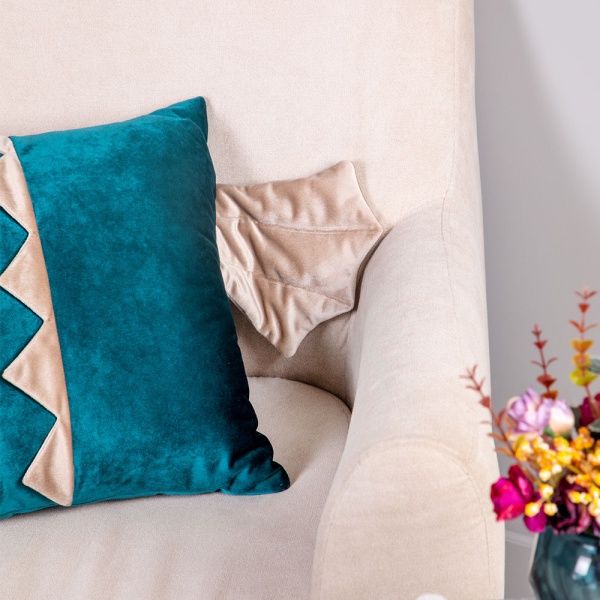 Подушка декоративная Дракон Стар Зеленая Подушка декоративная Дракон Стар Зеленая