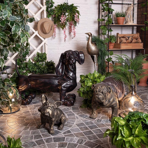 Садовая скульптура Бонни