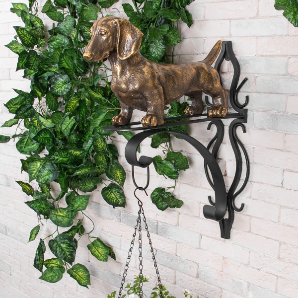 Кронштейн для цветов Такса Гучи (с ковкой) Кронштейн для цветов Такса Гучи (с ковкой)
