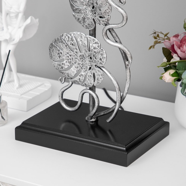 Настольная лампа Monstera Deliciosa (Монстера) Черный Античное серебро с абажуром Сити Белый Настольная лампа Monstera Deliciosa (Монстера) Черный Античное серебро с абажуром Сити Белый